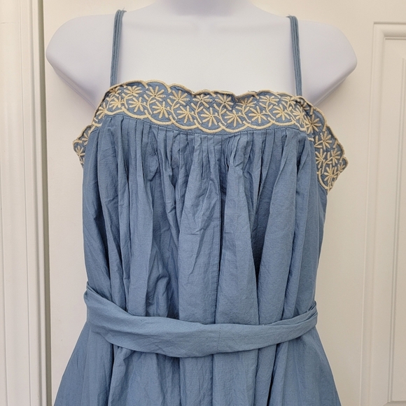 Banana Republic 100% Cotton Blue Cream Embroidered Sleeveless Full Fit Flare 8 - Picture 2 of 16